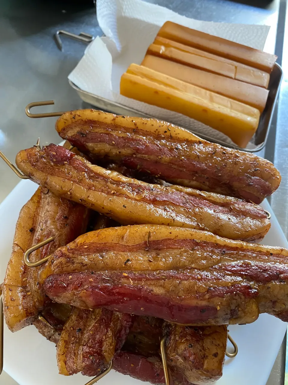 自家製ベーコン🥓&スモークチーズ🧀|TOMOさん