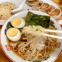 しょうゆラーメンと半チャーハン、餃子|ASuzukiさん