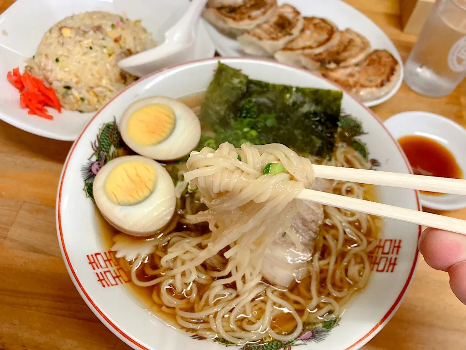 しょうゆラーメンと半チャーハン、餃子|ASuzukiさん