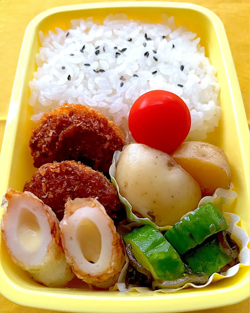 Snapdishの料理写真:5/1(月)チーズかぶっちゃった弁当|ちくわさん