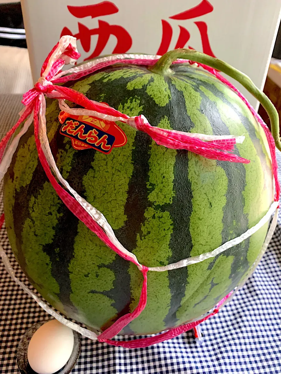 お料理投稿記念すべき９９５０投稿　熊本からドーン💥と特大西瓜🍉|シュトママさん