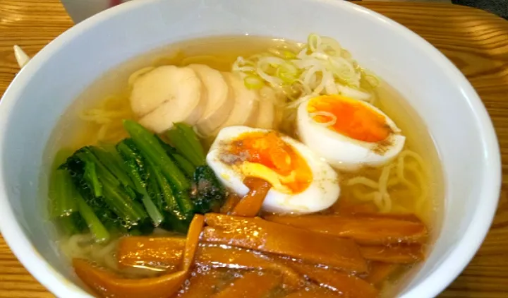 '22．5/2
塩ラーメン🍜|たえさん