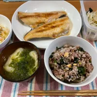 Snapdishの料理写真:【晩御飯】ポテサラには塩昆布を|もふもふきなこさん