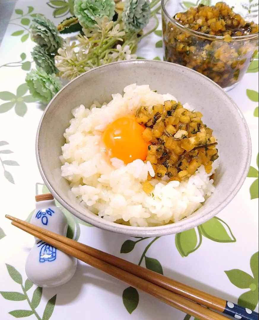 無限かりぽり大根with高菜で卵かけご飯◡̈⋆|fumi ◡̈⋆さん