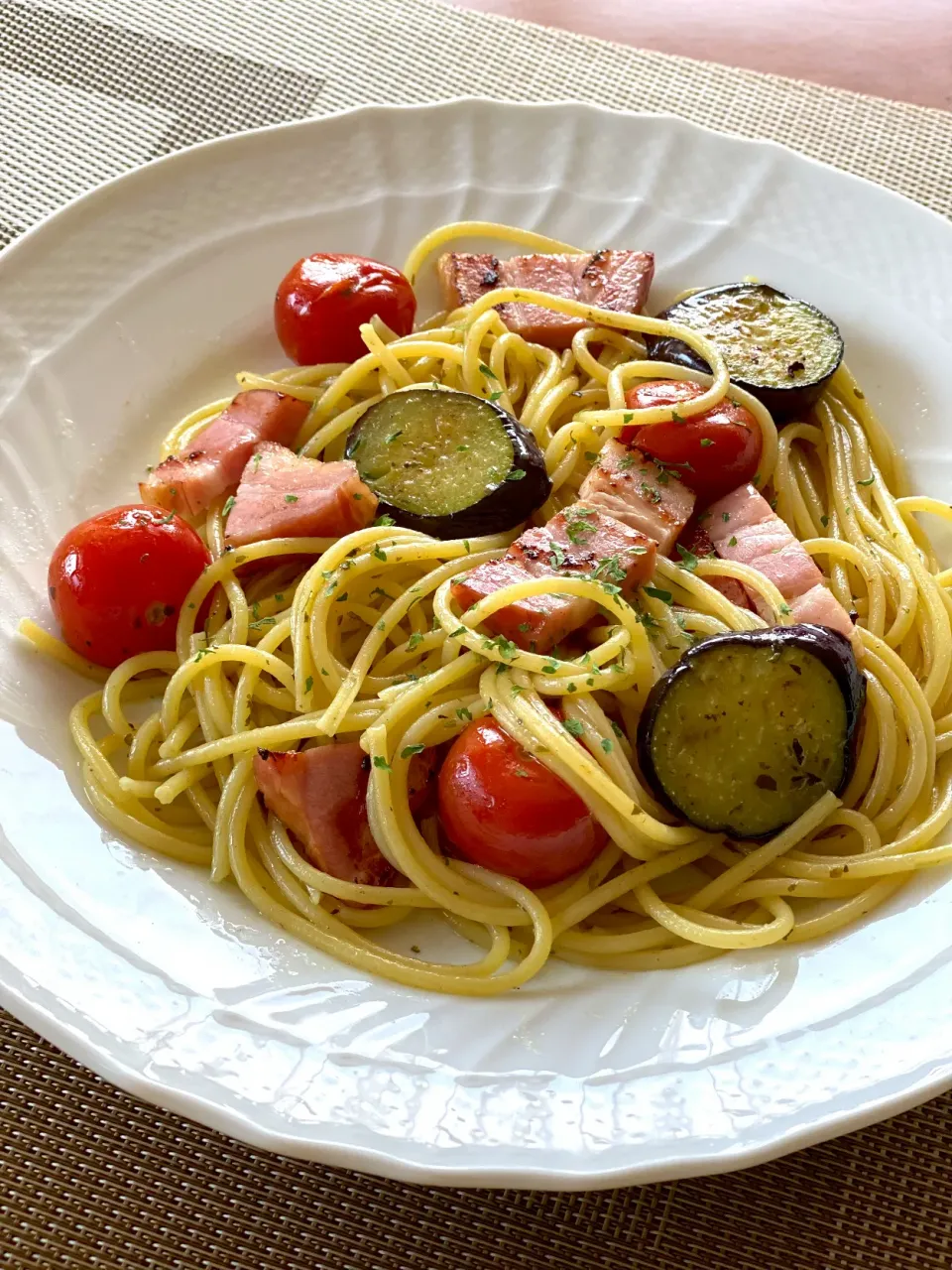 ピエトロのパスタソースでお昼ご飯|e  satoさん