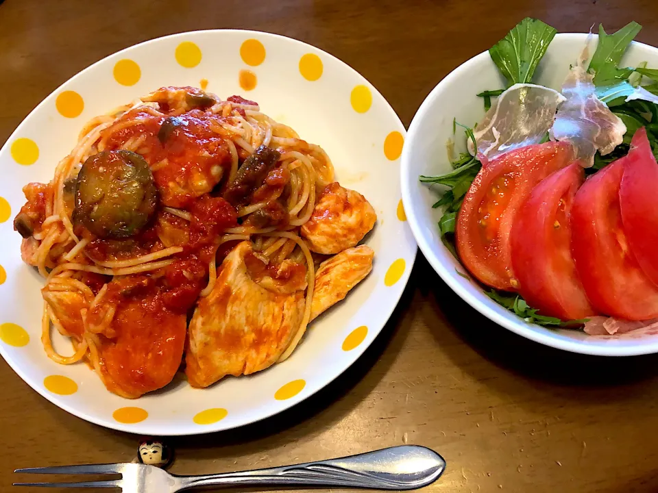 鶏むね肉とナスのトマトソーススパゲティと水菜のサラダランチ|masaさん