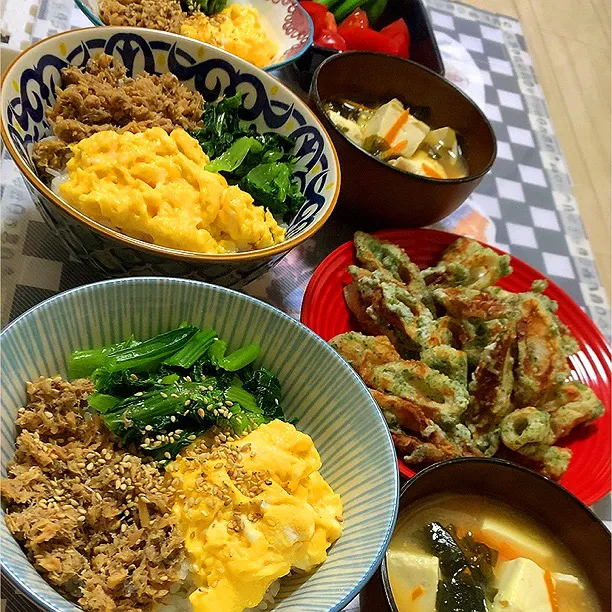 サバ缶で三色丼♬|panchiさん