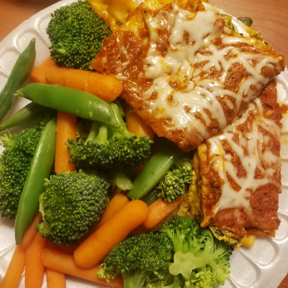 Snapdishの料理写真:vegan lasagna|Gardenia_camellia_sunさん