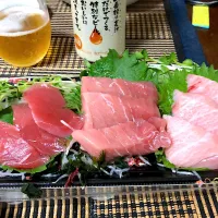 Snapdishの料理写真:久々の本マグロで乾杯|聡美さん