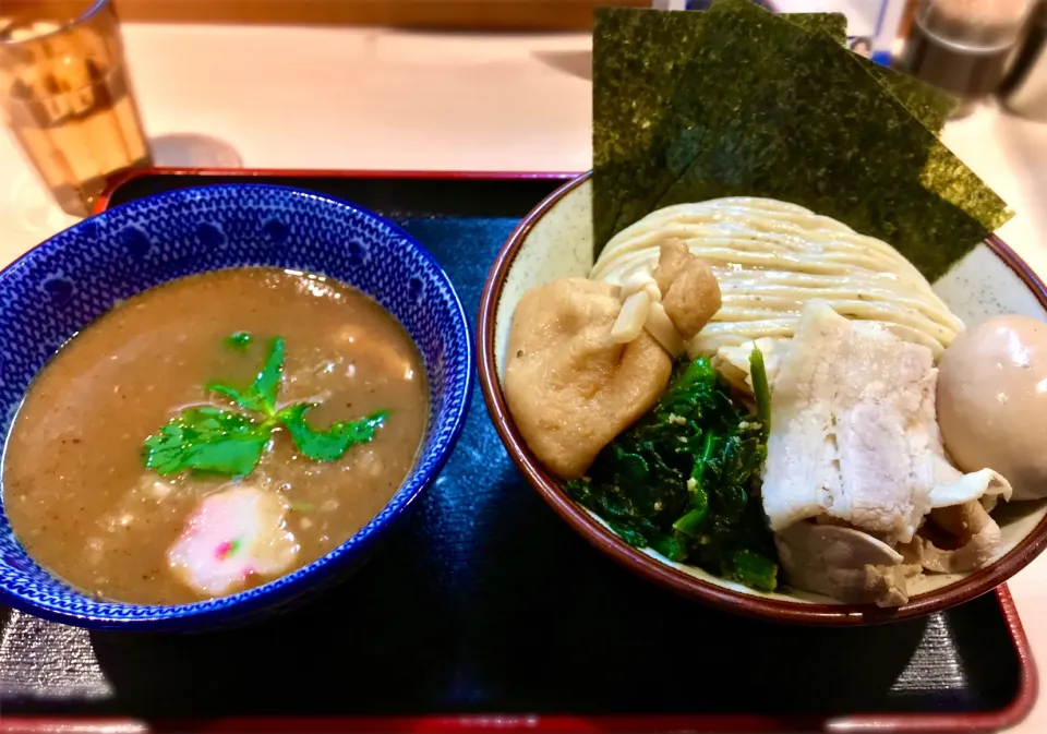 Snapdishの料理写真:濃厚つけ麺 幕内（並盛り）＋特製トッピング🍜|toshi,I🍴さん