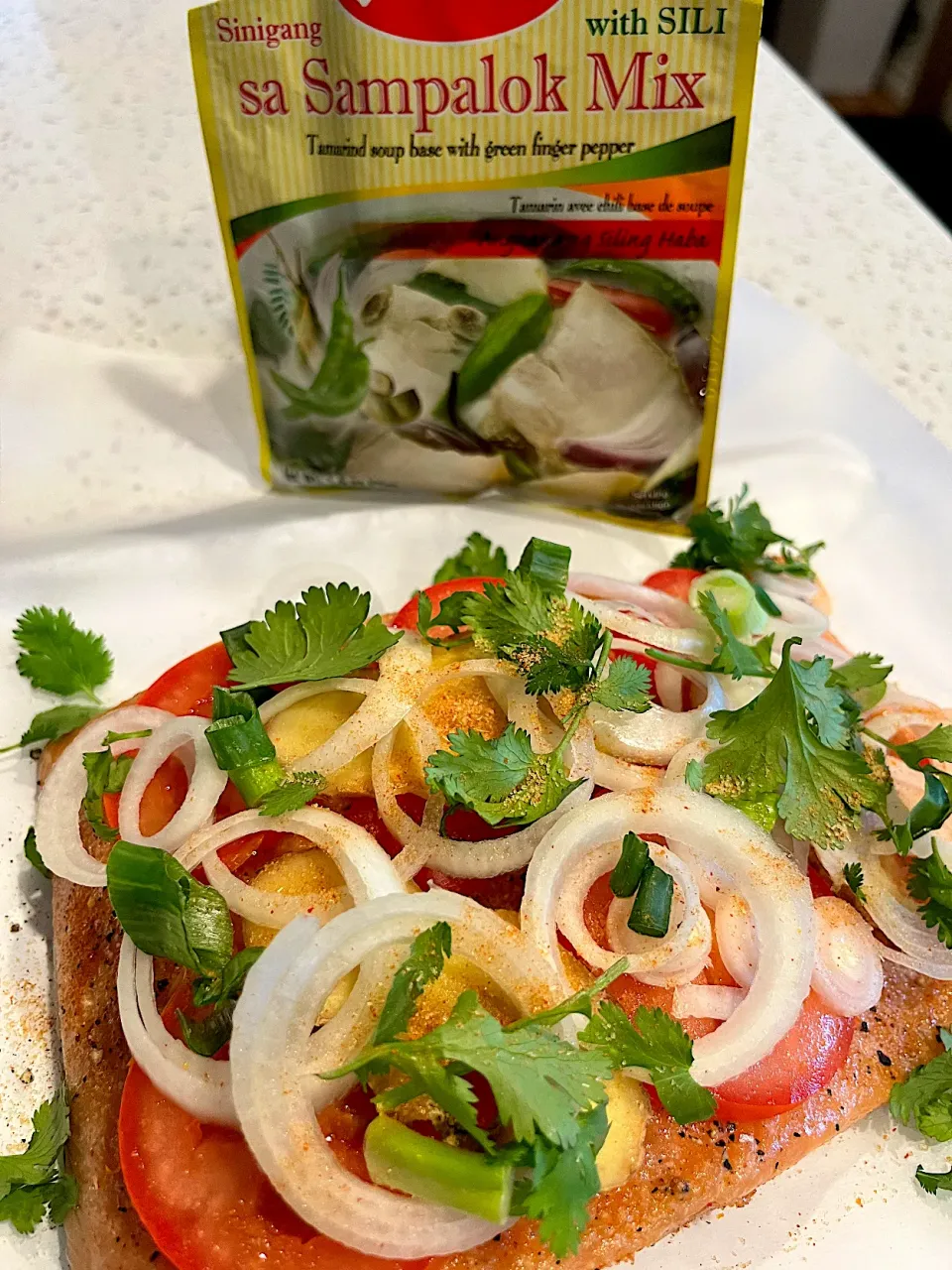 Ready to broil - salmon with tamarind seasoning|🌺IAnneさん