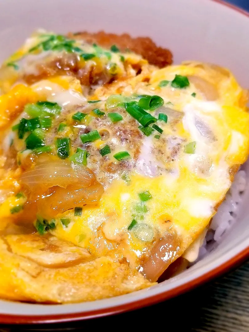 Snapdishの料理写真:パパ作👨息子リクエスト👦ヒレカツ丼|ぱんだのままんさん