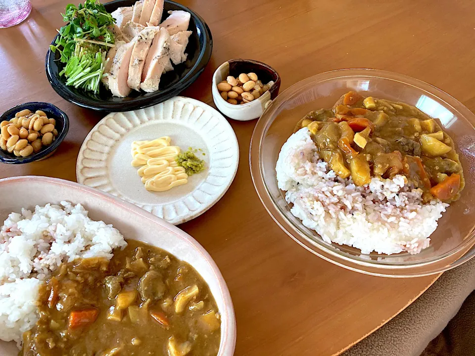 筍カレー🍛、おうちシェフProサラダチキン、昆布豆🤤|さくたえさん