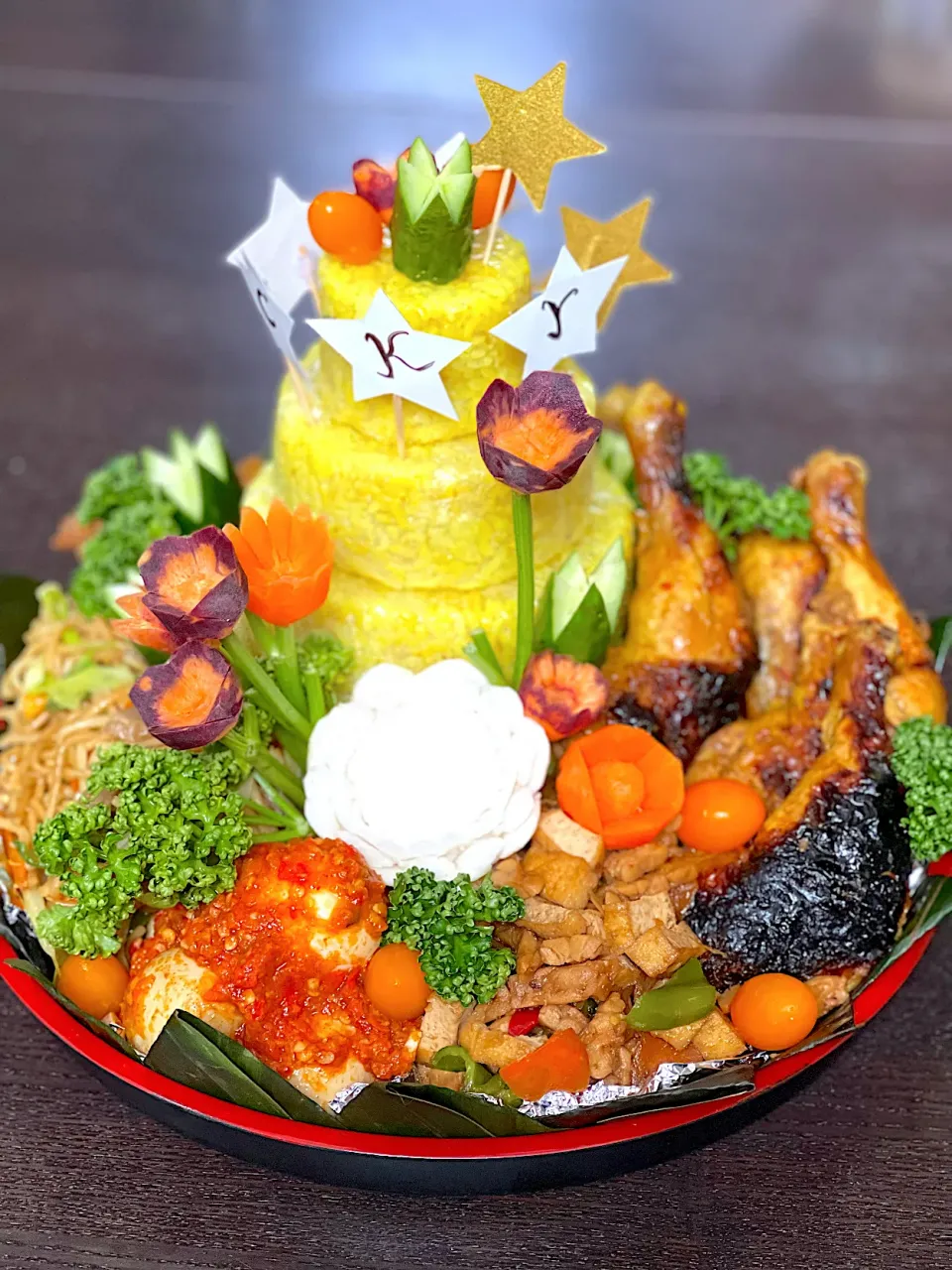 Snapdishの料理写真:Nasi Tumpeng|yeni kartikasariさん