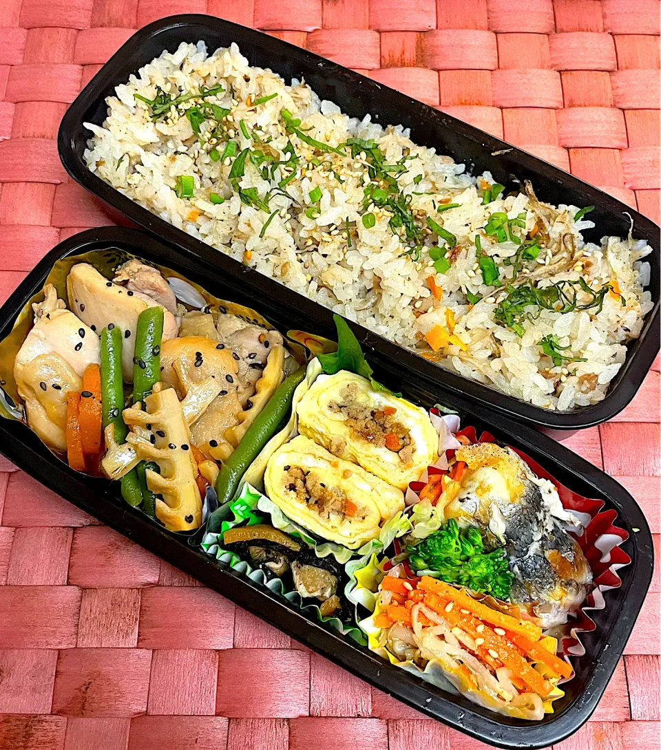 中学生息子のお弁当🍱 ツナとごぼうの炊き込みご飯弁当|Snow10さん