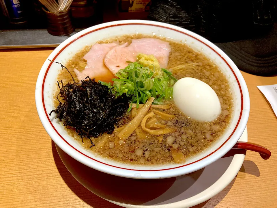 Snapdishの料理写真:ラーメン|surfertomochiさん