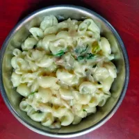 Snapdishの料理写真:white sauce pasta 🍝|Padduさん