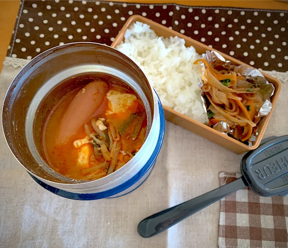 スンドゥブチゲ🌶金平肉入🥕🍚|あやこさん