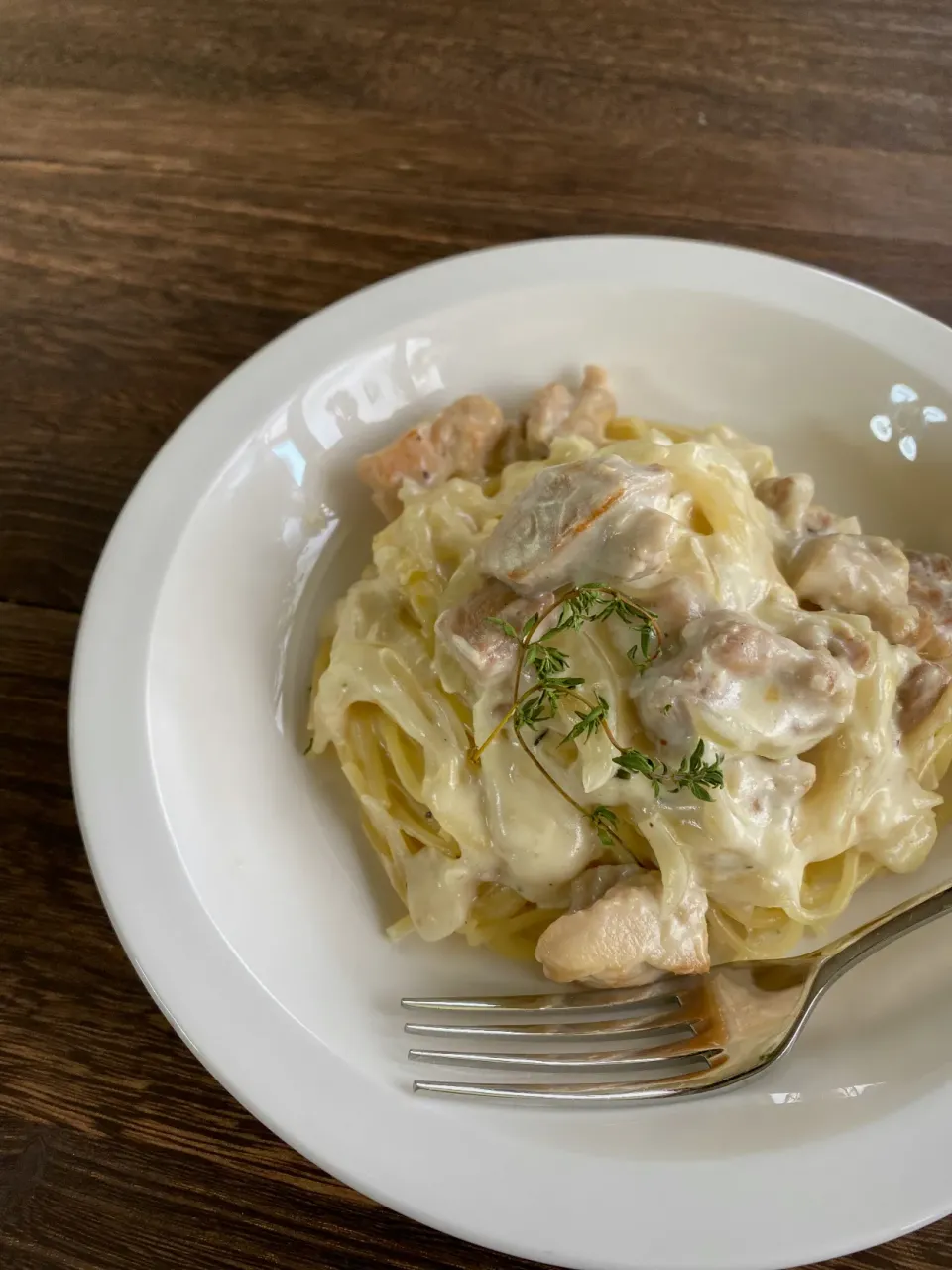 Snapdishの料理写真:こってりチキンクリームパスタ|あまねこ🌿さん