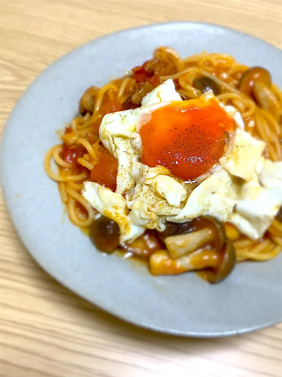 トマトときのこのクリームパスタ|▫️さん