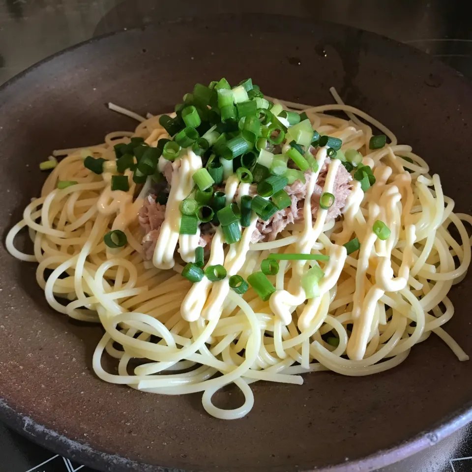 Snapdishの料理写真:ツナマヨポン酢パスタ|sanaeさん