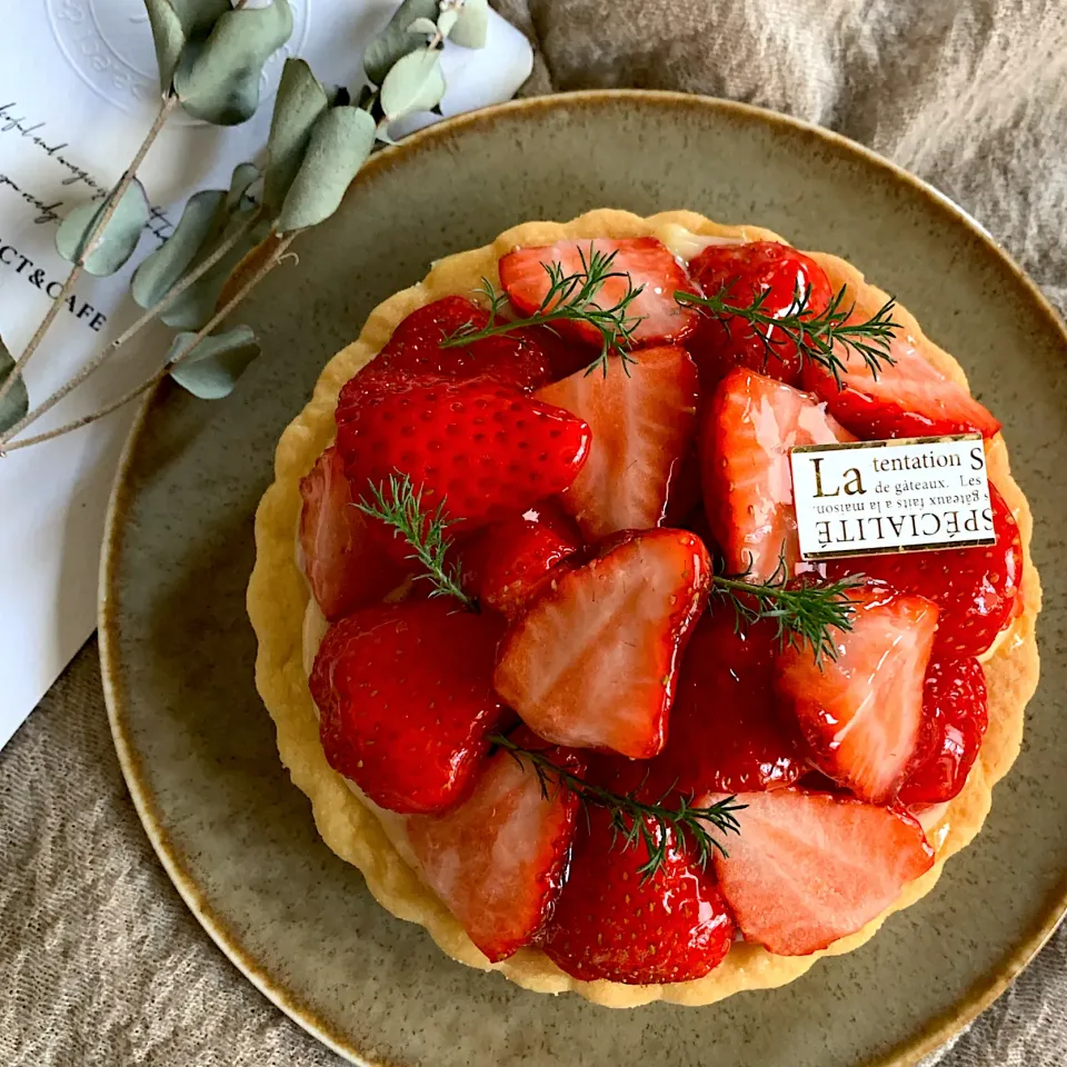 Snapdishの料理写真:🍓苺のミニタルト🍓|ユッキーさん