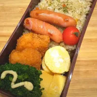 Snapdishの料理写真:ピラフ弁当🌸|うさぎさん