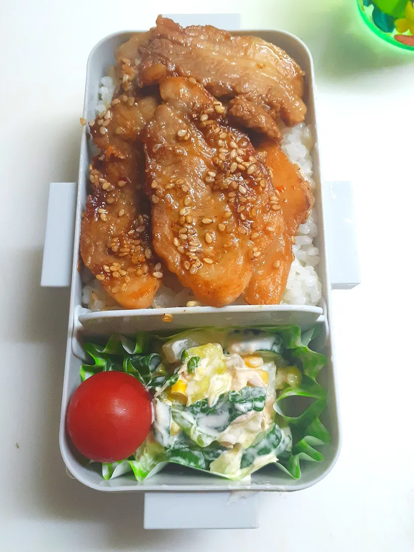 ☆中学生弁当☆焼肉丼、コールスロー、ミニトマト|ｼｮｺﾗさん