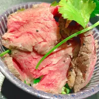 ローストビーフ丼|mintさん