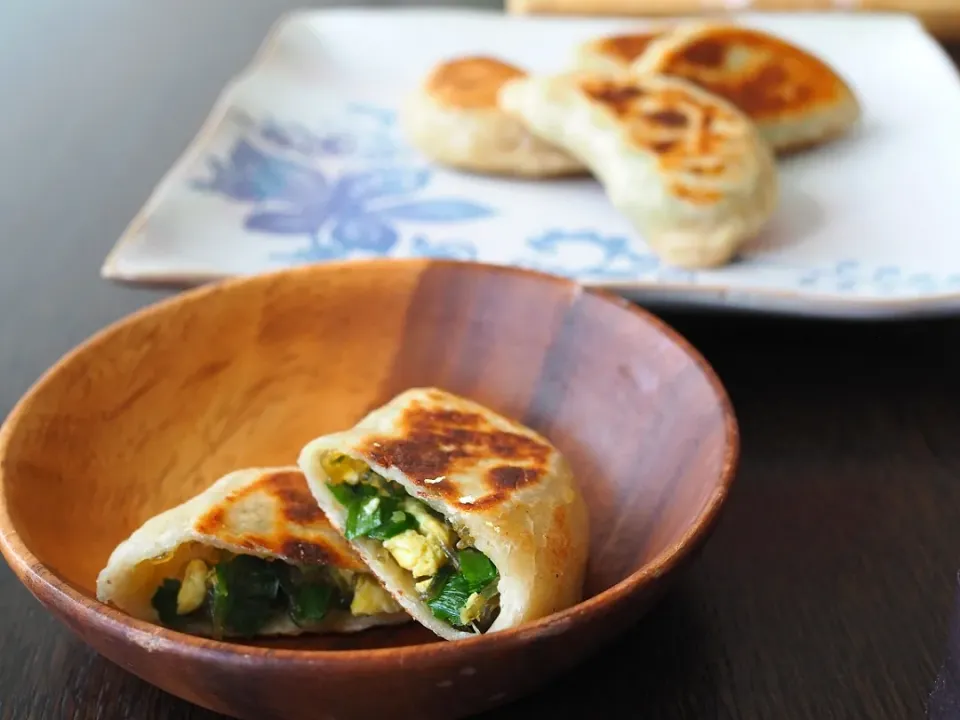 Snapdishの料理写真:Chinese Chive Pockets 韭菜盒|Madokaさん