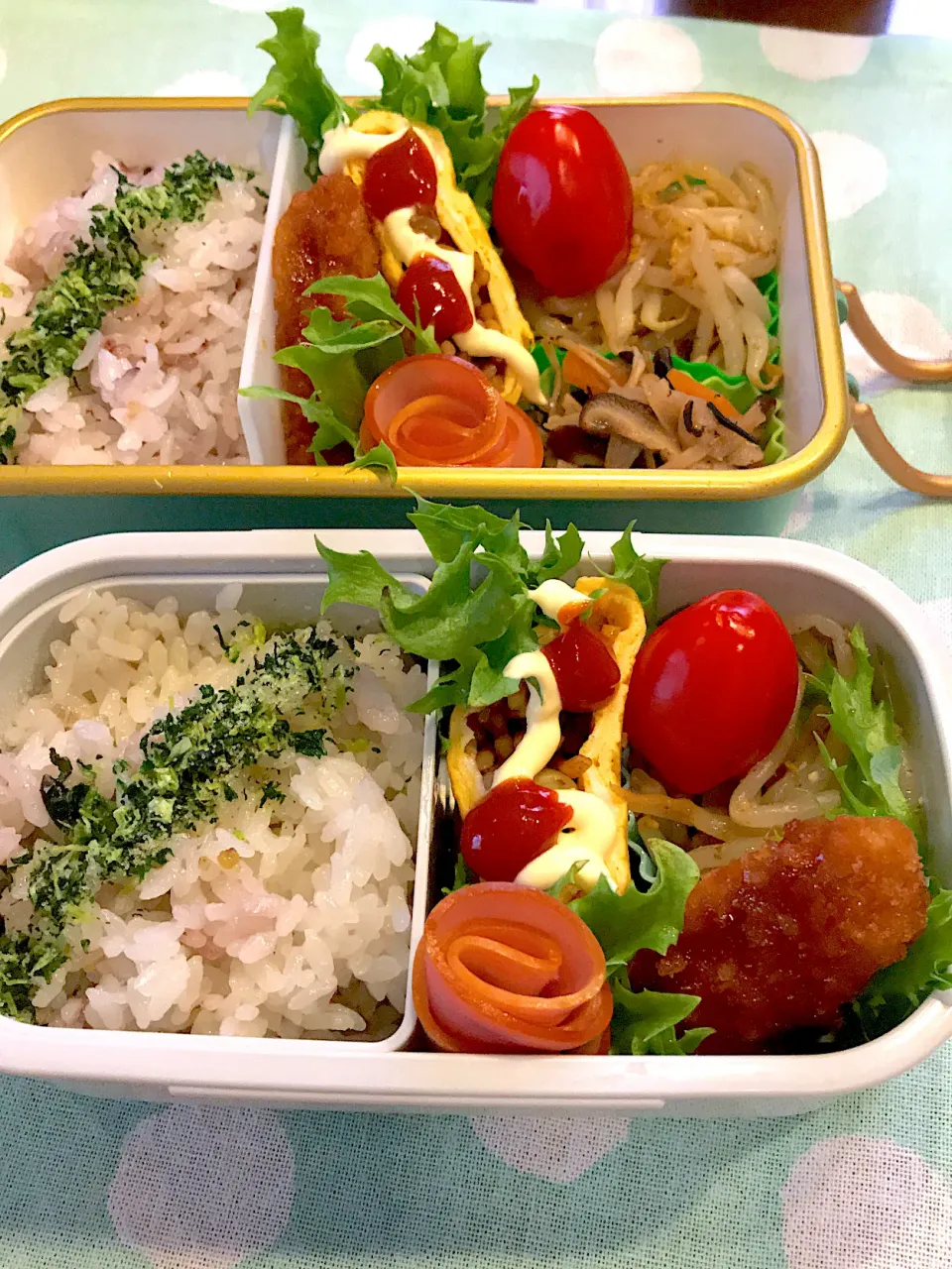 Snapdishの料理写真:2022.5.10  ＊今日のお弁当＊もやしのナムル＆オムそば＊|rinrin*mama*さん