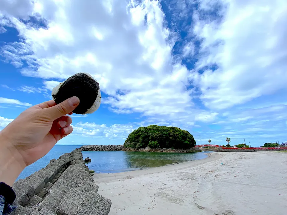 明太子おにぎりと照島神社|shikaさん