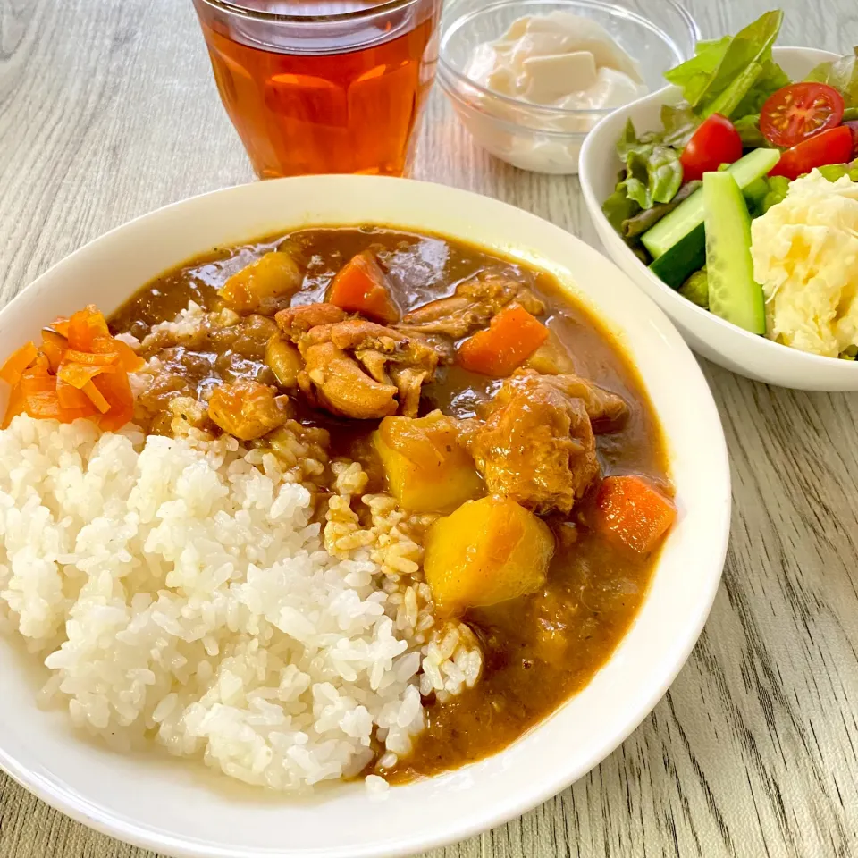 玉ねぎがとけて形がなくなるまで煮込んだカレー|まみっこさん