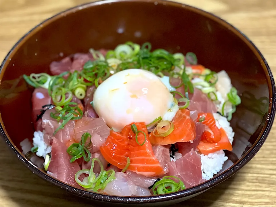 ☆海鮮丼|まぁたんさん