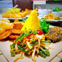 インドネシア風のお祝い料理