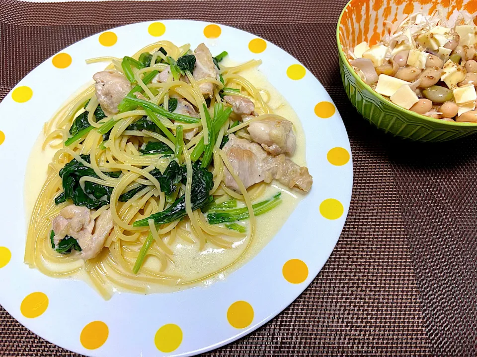 ほうれん草とチキンのクリームパスタ|ゆうさん