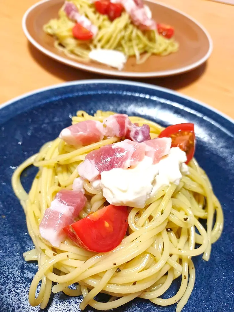 生ハムとプチトマトの
バジルソースパスタ|Masatoさん