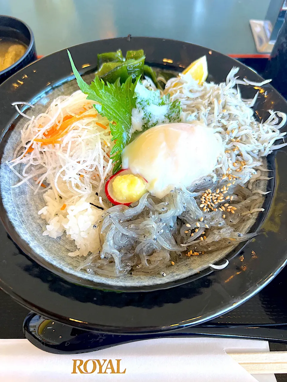 生しらす釜揚げしらす丼|ひだまりさん