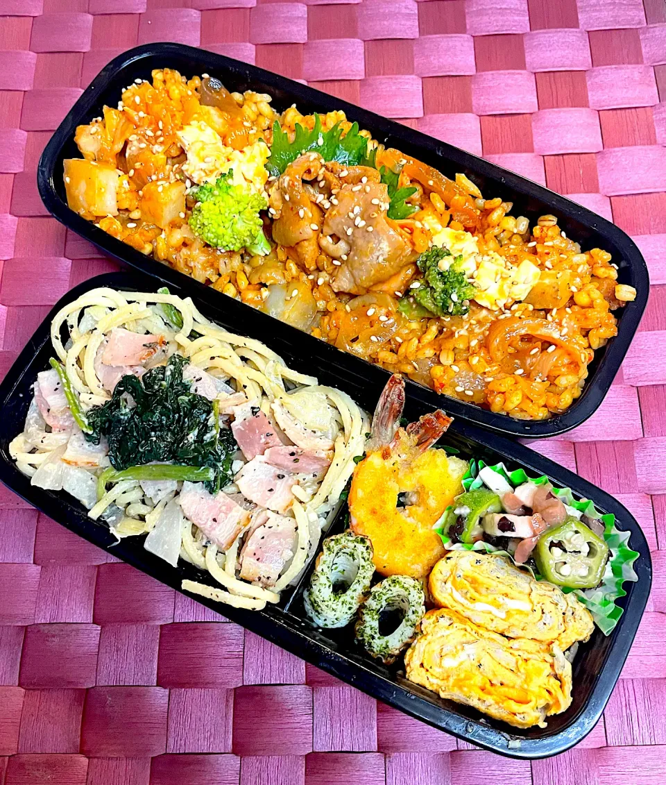 Snapdishの料理写真:中学生息子のお弁当🍱 チーズダッカルビご飯とベーコンとほうれん草のクリームパスタ弁当🍱|Snow10さん