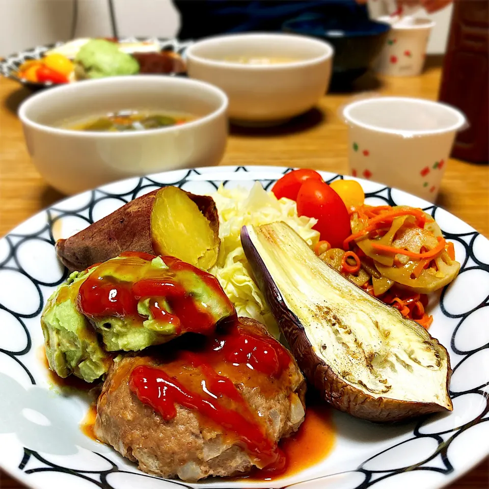 ハンバーグと焼き茄子のプレート|にこりんさん