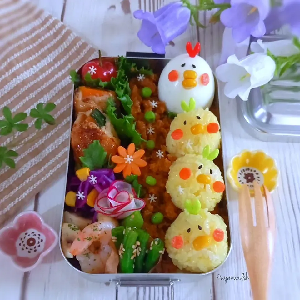 🌱🐔🐤🌱
ニワトリ親子のキーマカレー弁当|ayano.adshさん