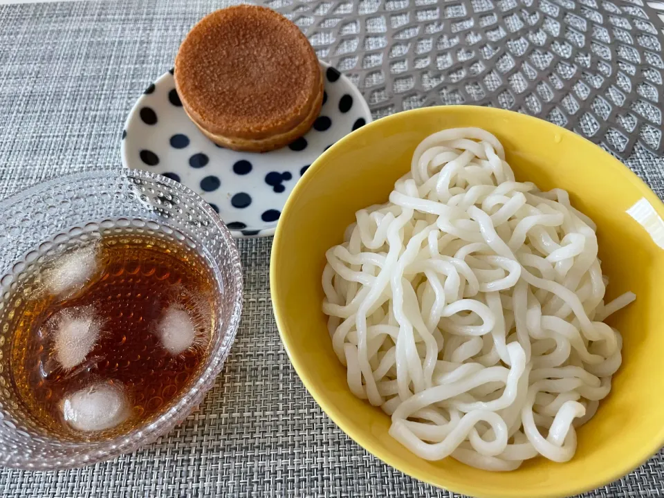 5月14日昼は流水麺と大判焼き|とももさん