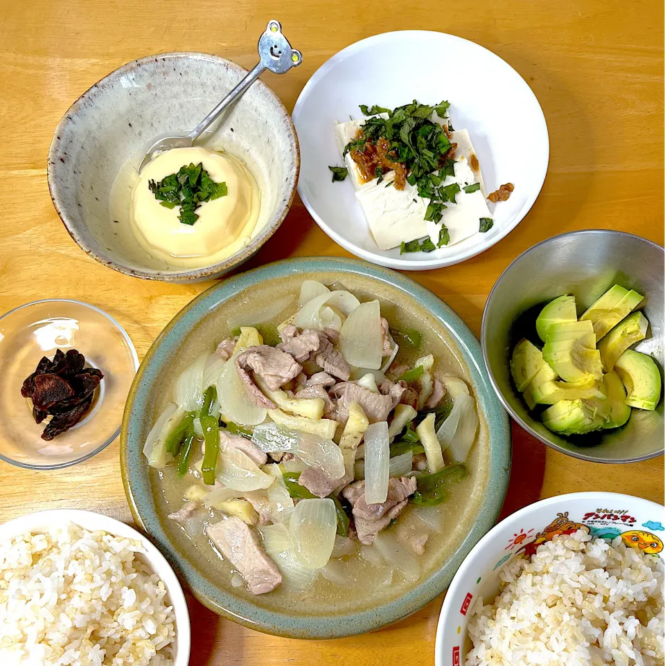 Snapdishの料理写真:肉野菜煮込み|Makokoさん