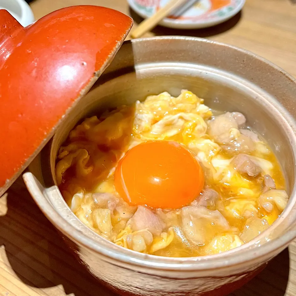 Snapdishの料理写真:濃厚たまごの地鶏の親子丼|Lenoさん