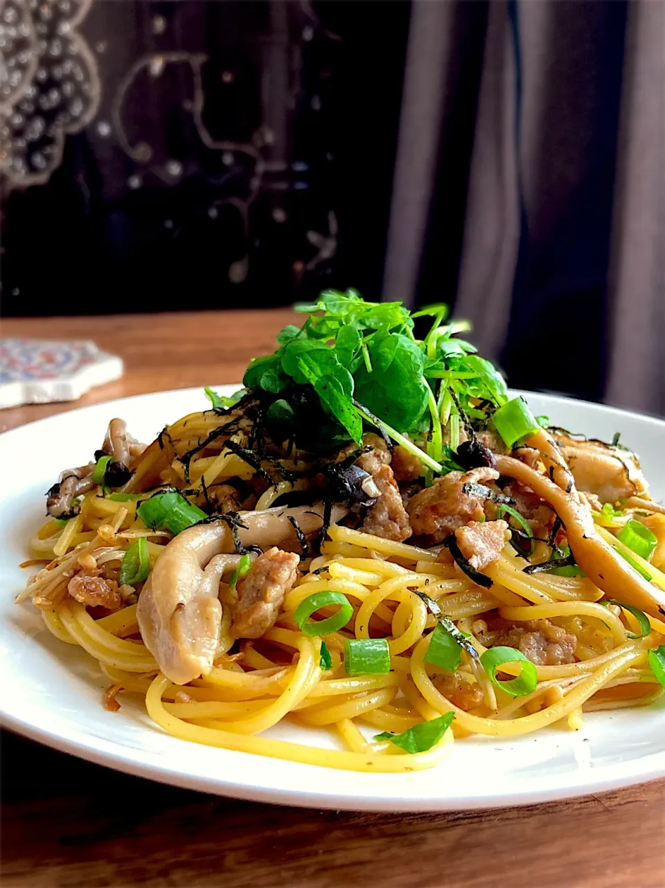 你好オシャミさんのキノコと豚ひき肉の和風醤油パスタ|くろねこじったん‍さん