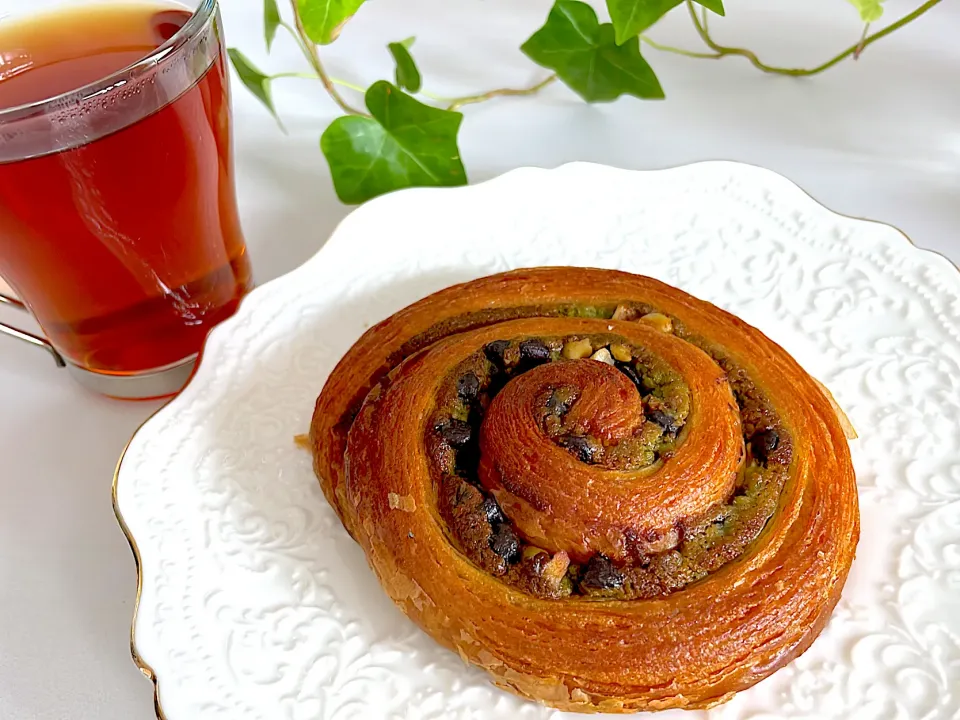 抹茶マカダミアのエスカルゴデニッシュ🥐|lalapoさん