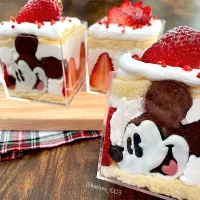 ミッキーのグラスケーキ🍰