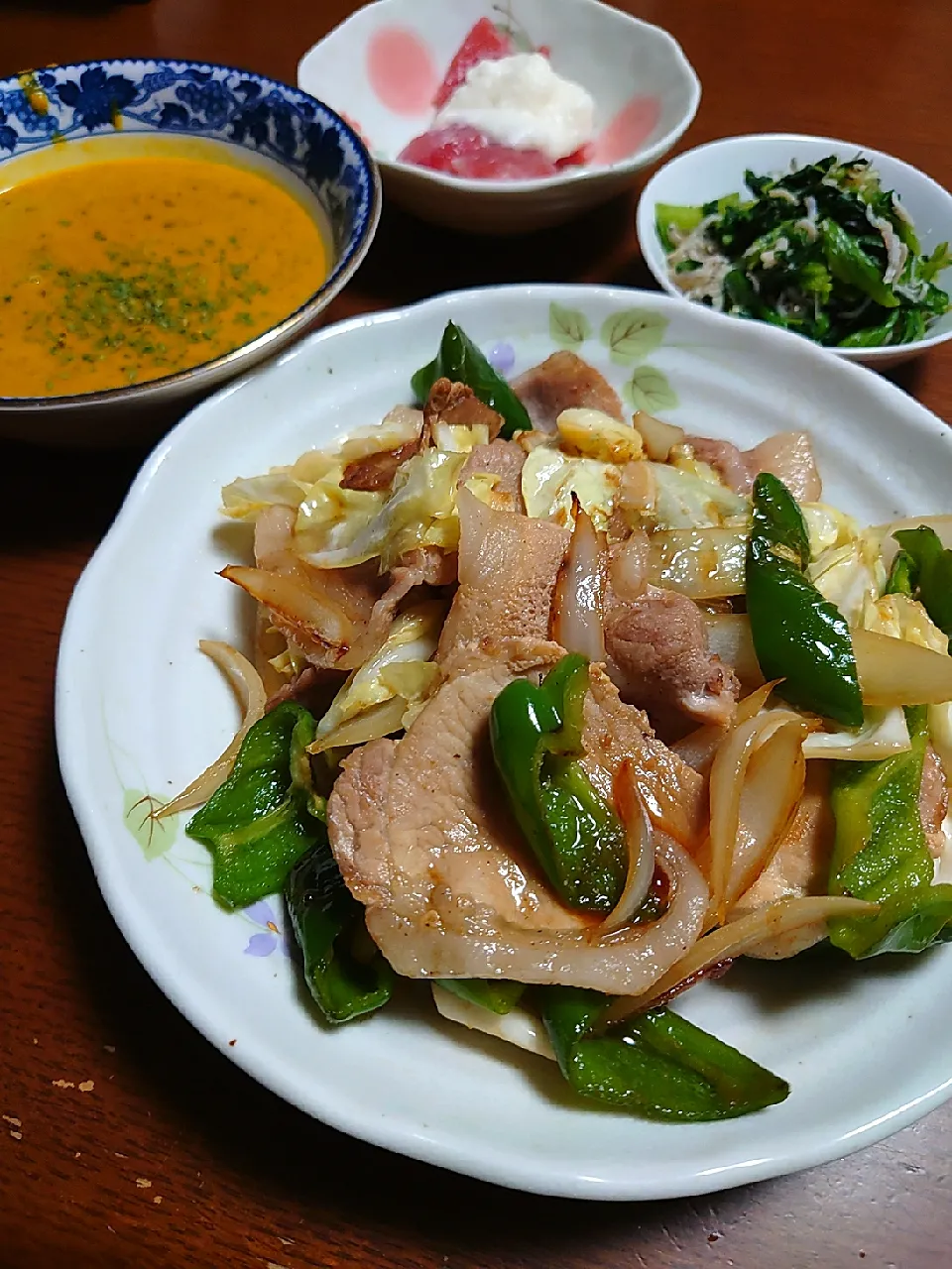 豚肉野菜炒め
マグロ山かけ
ほうれん草しらす和え
かぼちゃポタージュ|ぱやさん