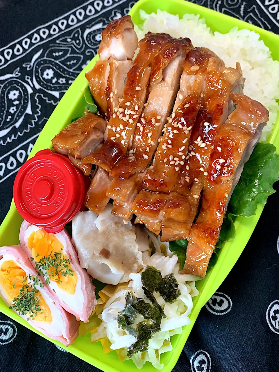 Snapdishの料理写真:照り焼きチキン弁当|ちょんさん