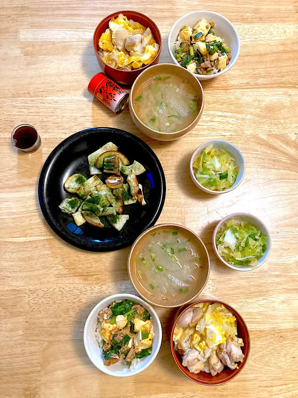 Snapdishの料理写真:親子丼と麻婆丼どっちも💕食べたくて😋|さくたえさん